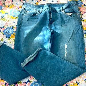 Levi’s Blue Jeans Cuffed size 33 /BoxA.14